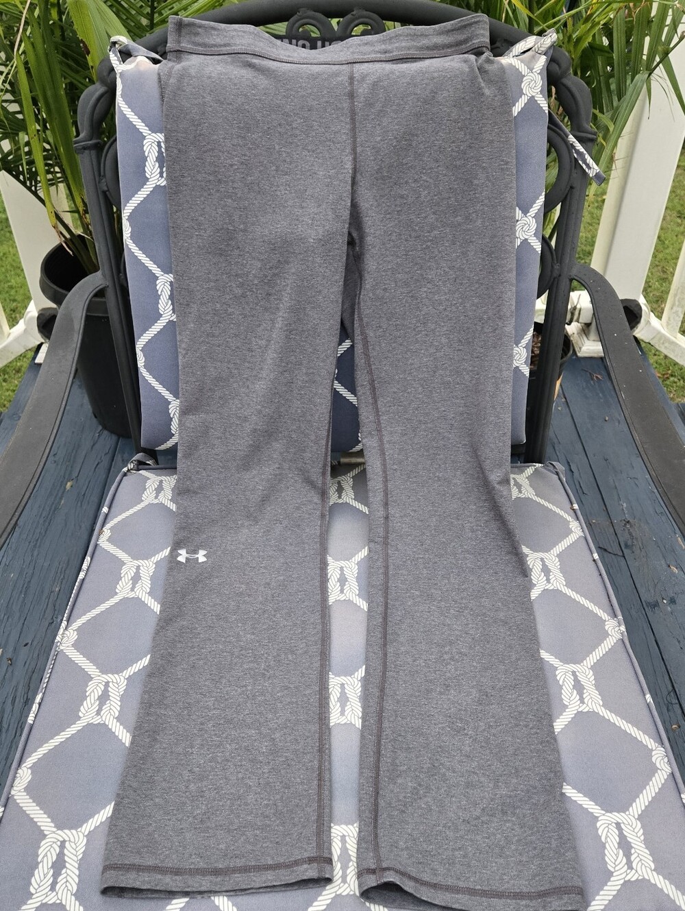 Under Armour Bootcut Yoga Pants Flare Leggings Graphite Dark Gray UA Women's M